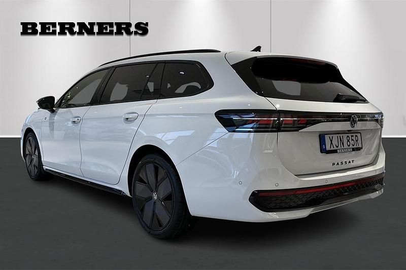 Ny VW Passat 193 HK (141 kW) 2026 Vit