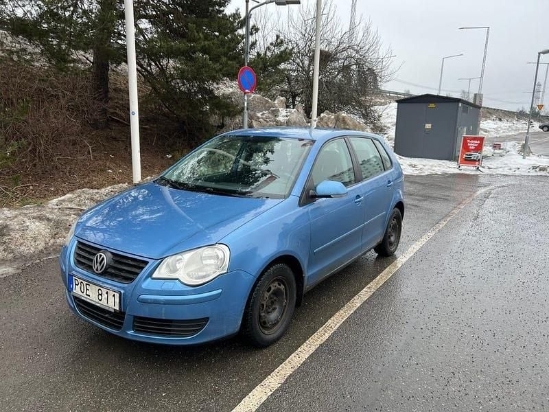 Begagnad VW Polo 80 HK (58 kW) 2007 Halvkombi