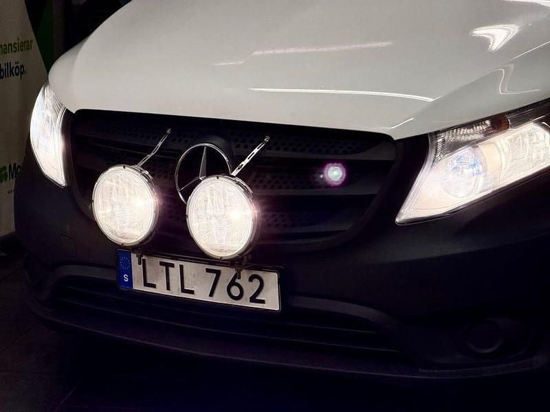 Begagnad Mercedes Vito 114 HK (83 kW) 2015 Vit Van