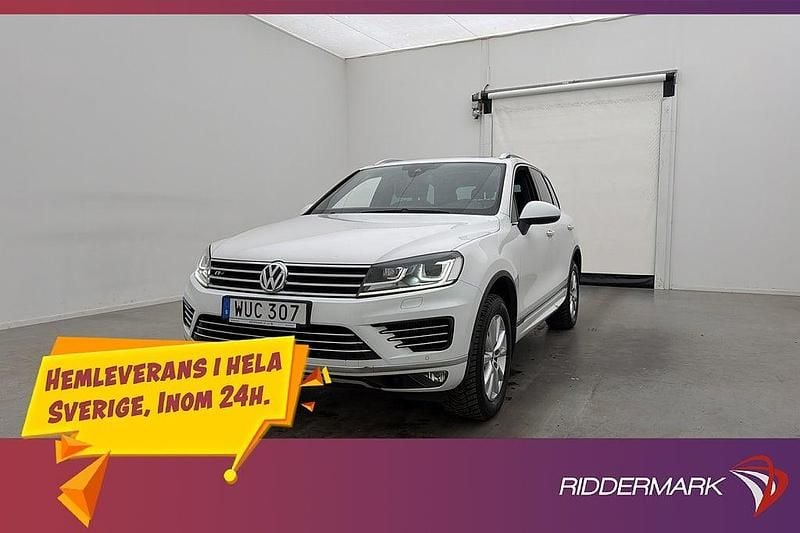 Vit Begagnad 2015 VW Touareg R-line SUV | 199 800 kr (Marknadspris) - Bild 1/3