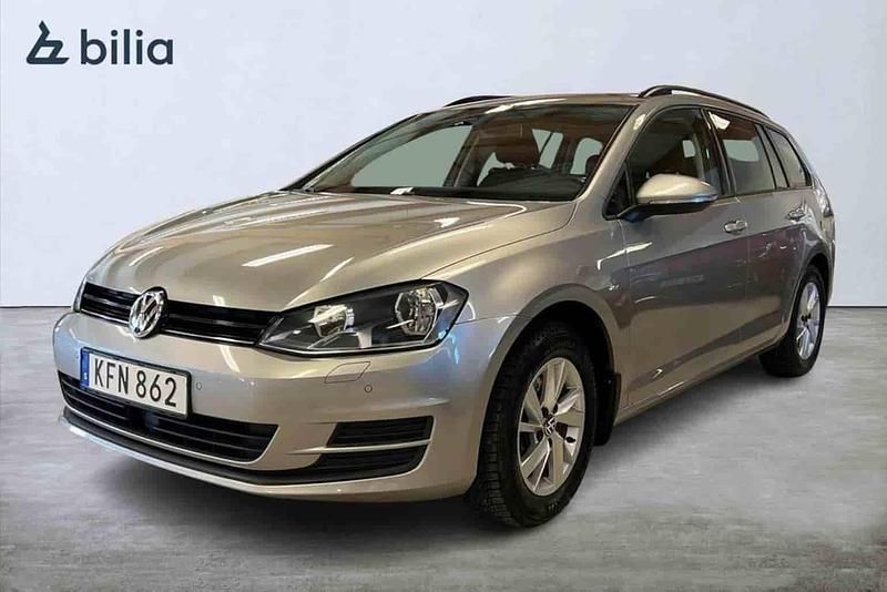 Begagnad VW Golf VII 2016 Silver Kombi