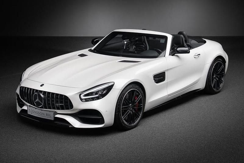 Vit Begagnad 2019 Mercedes AMG GT C AMG Sportkupé | 1 495 000 kr - Bild 1/4