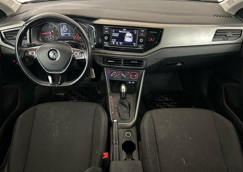 Begagnad VW Polo 95 HK (69 kW) 2020 Silver Halvkombi