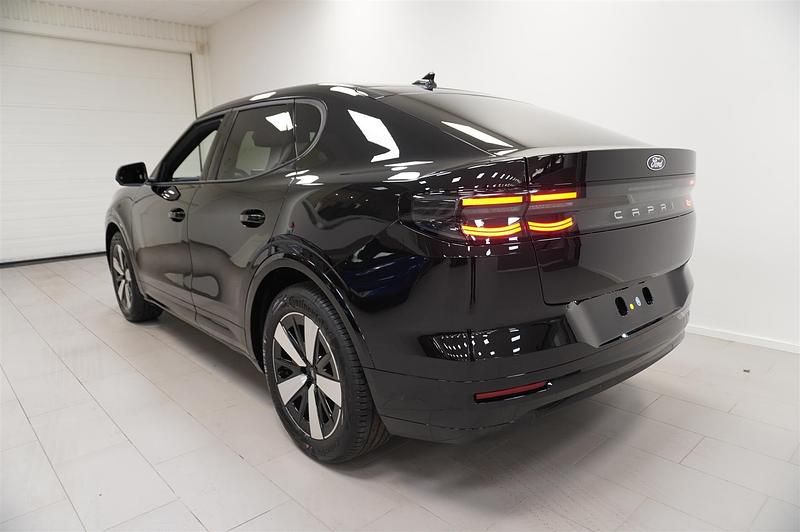 Ny Ford Capri 210 kW (286 HK) 2025 Svart Halvkombi