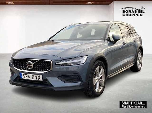 Begagnad 2024 Volvo V60 CC Kombi | 399 000 kr (Bra pris) - Bild 1/1