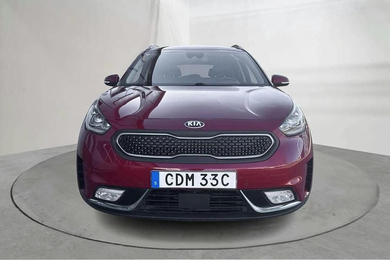 Begagnad Kia Niro Advance 141 HK (103 kW) 2019 Röd SUV