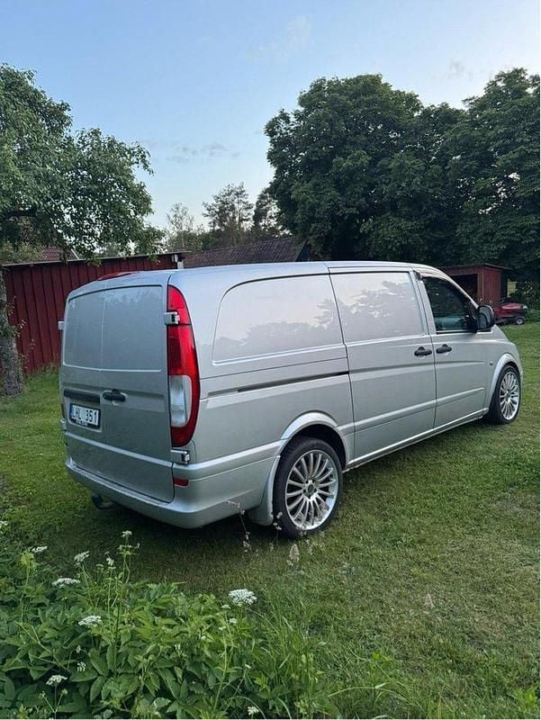 Silver Begagnad 2008 Mercedes Vito Minibuss | 46 000 kr (Lite dyr) - Bild 1/4