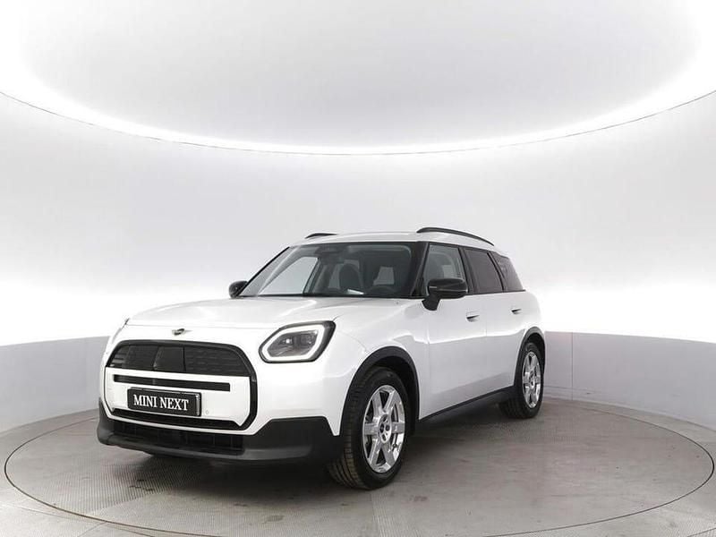 Vit Begagnad 2024 Mini Countryman SUV | 409 900 kr (Bra pris) - Bild 1/4