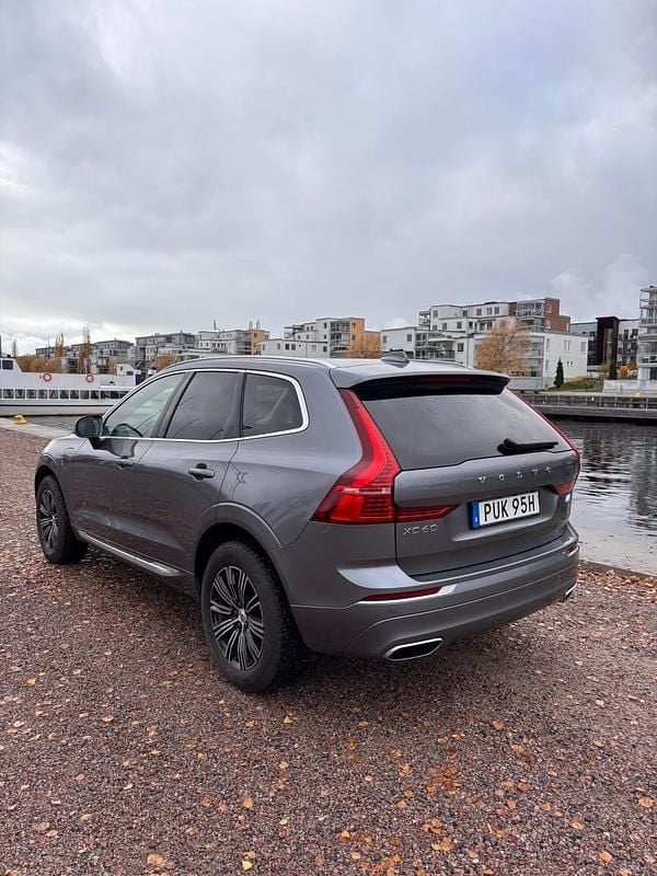 Begagnad Volvo XC60 340 HK (250 kW) 2021 Metalliclack SUV