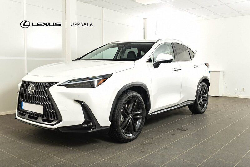 Ny 2025 Lexus NX450h+ Executive Line SUV | 680 400 kr (Dyr) - Bild 1/4