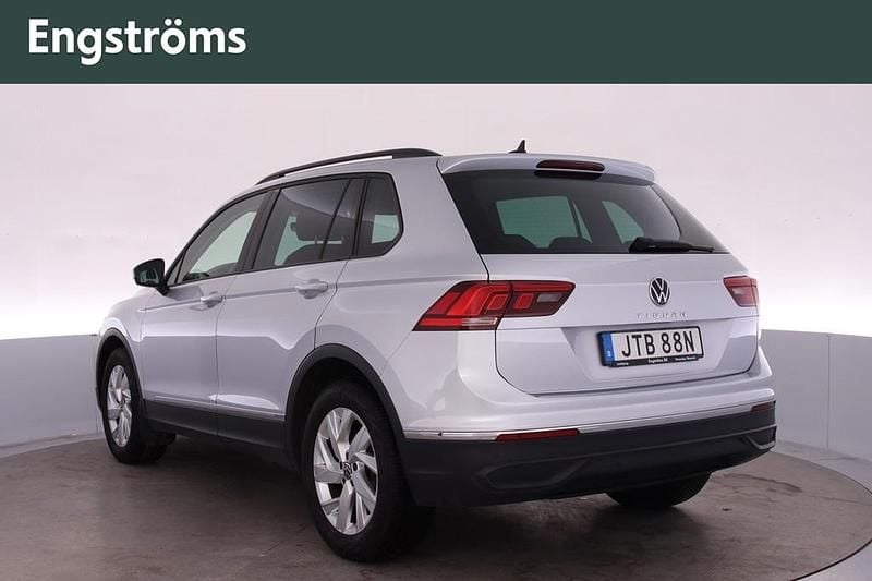 Begagnad VW Tiguan 150 HK (110 kW) 2022 Silver SUV