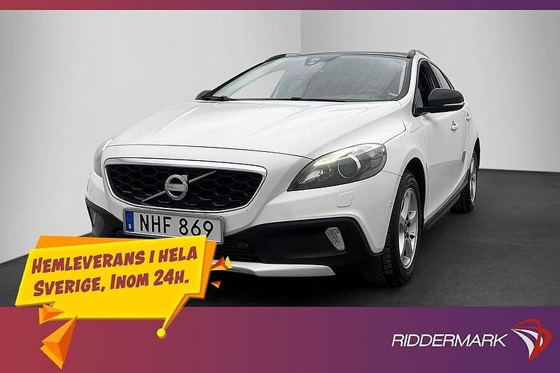 Vit Begagnad 2014 Volvo V40 CC Summum Kombi | 144 900 kr (Marknadspris) - Bild 1/3