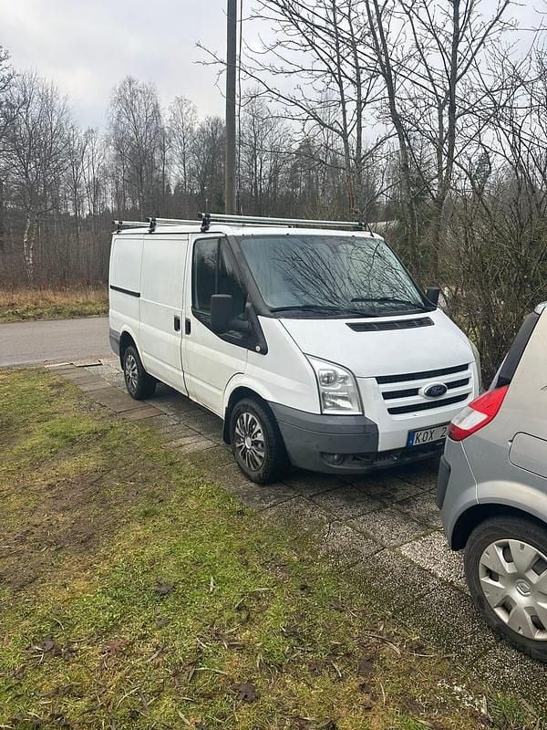 Begagnad Ford Transit 115 HK (84 kW) 2010