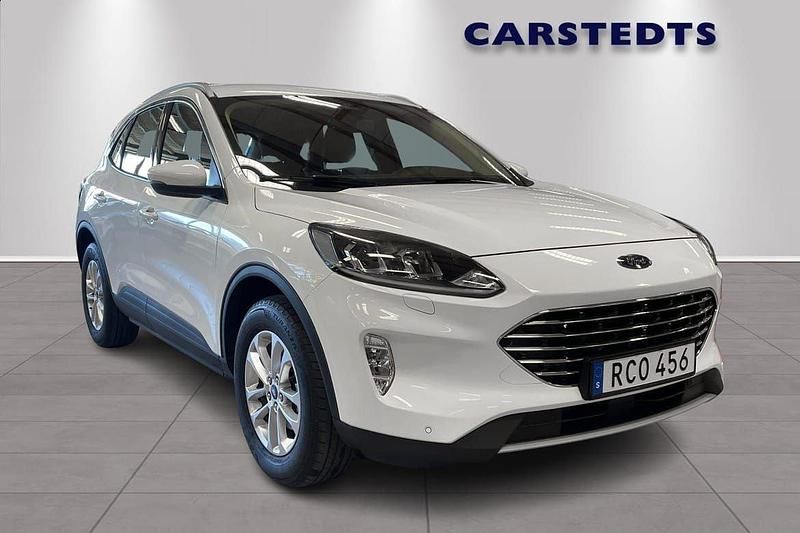 Vit Begagnad 2022 Ford Kuga Titanium SUV | 289 900 kr (Lite dyr) - Bild 1/4