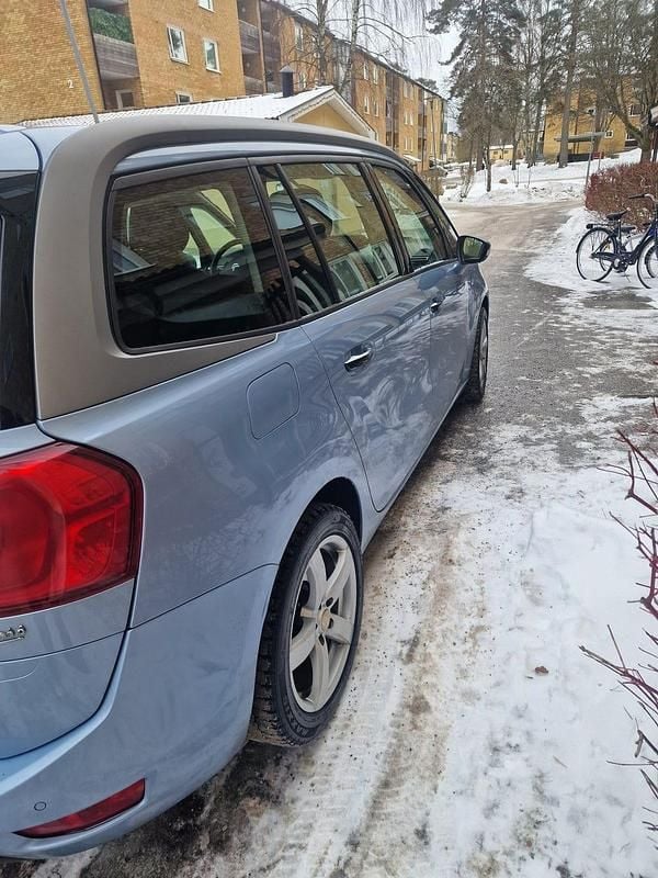 Begagnad Citroën Grand C4 Picasso 116 HK (85 kW) 2014 Minibuss