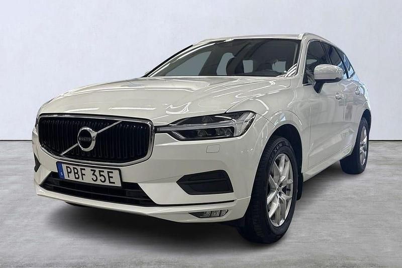 Vit Begagnad 2019 Volvo XC60 Momentum SUV | 259 900 kr (Marknadspris) - Bild 1/4