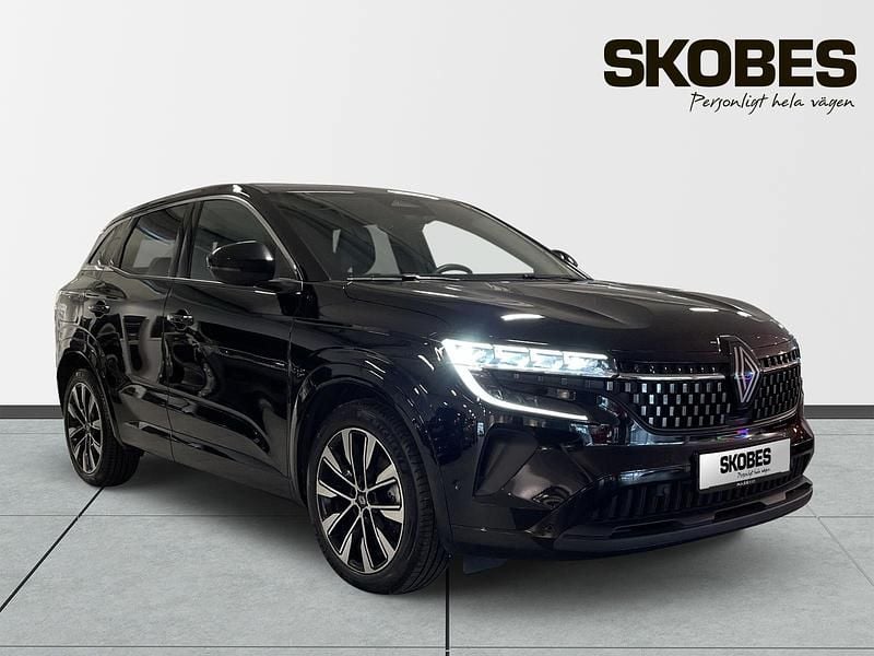 Svart Begagnad 2025 Renault Austral Techno SUV | 349 100 kr (Marknadspris) - Bild 1/3