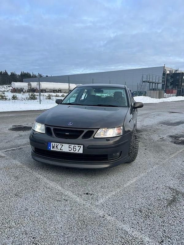 Begagnad Saab 9-3 210 HK (154 kW) 2005
