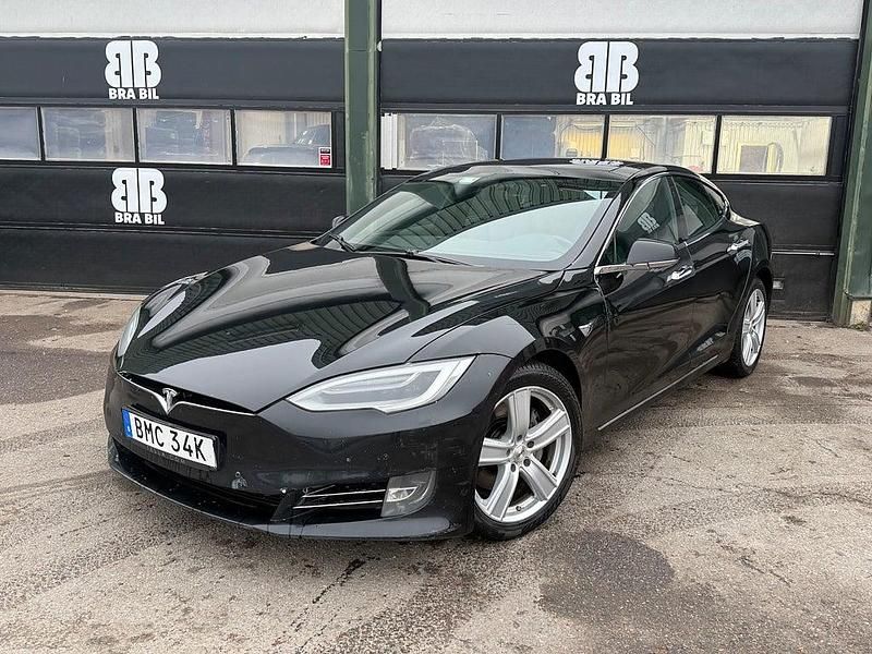 Svart Begagnad 2019 Tesla Model S Halvkombi | 219 900 kr - Bild 1/4