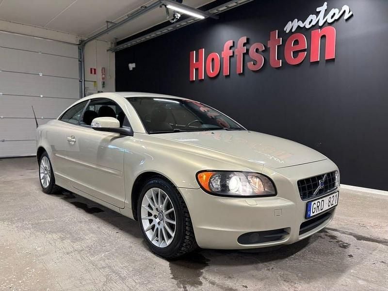 Ljusbrun Begagnad 2007 Volvo C70 Kinetic Cab | 109 900 kr (Lite dyr) - Bild 1/4