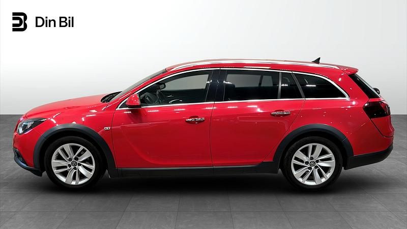 Begagnad Opel Insignia Country Tourer 163 HK (119 kW) 2014 Röd Kombi