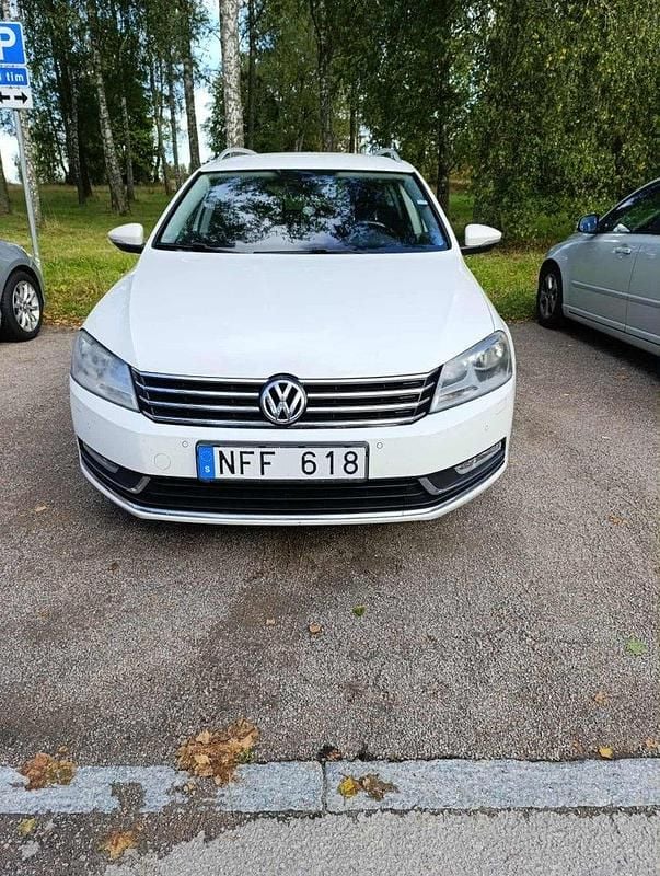 Begagnad 2013 VW Passat Kombi | 83 500 kr - Bild 1/4