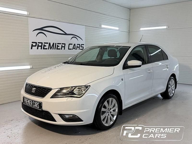 Begagnad Seat Toledo 105 HK (77 kW) 2014 Vit Halvkombi