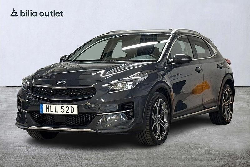 Grå Begagnad 2021 Kia XCeed Advance SUV | 219 900 kr (Marknadspris) - Bild 1/3
