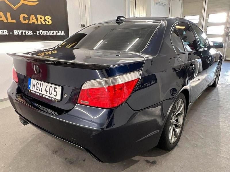 Begagnad BMW 525 M Sport 192 HK (141 kW) 2005 Blå Sedan