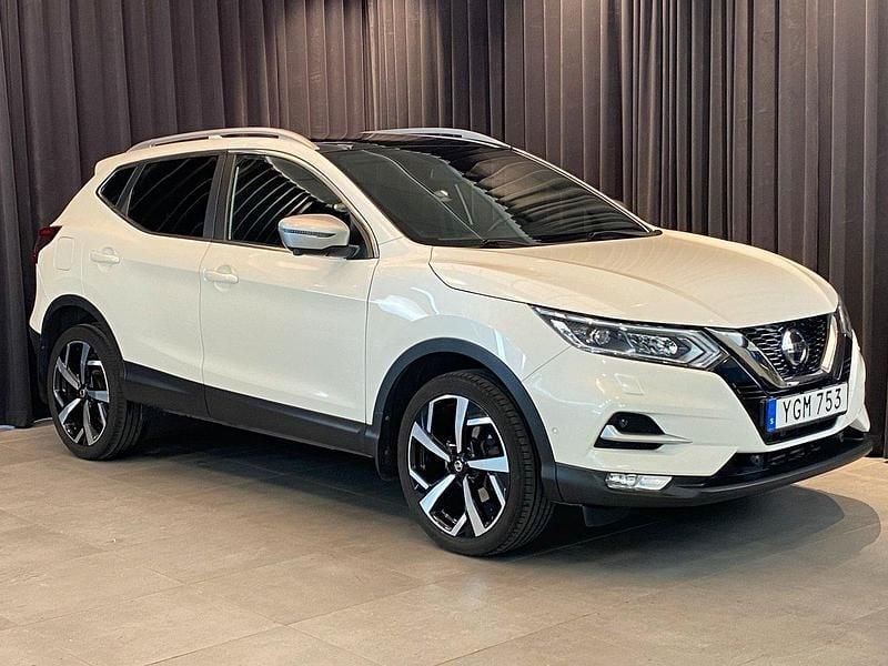 Vit Begagnad 2018 Nissan Qashqai SUV | 179 500 kr (Marknadspris) - Bild 1/4