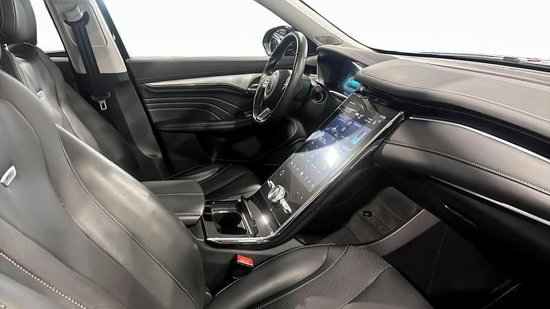 Begagnad MG Marvel R Performance 211 kW (288 HK) 2022 Svart SUV