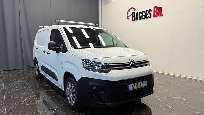 Vit Begagnad 2019 Citroën Berlingo Van | 109 000 kr (Dyr) - Bild 1/4