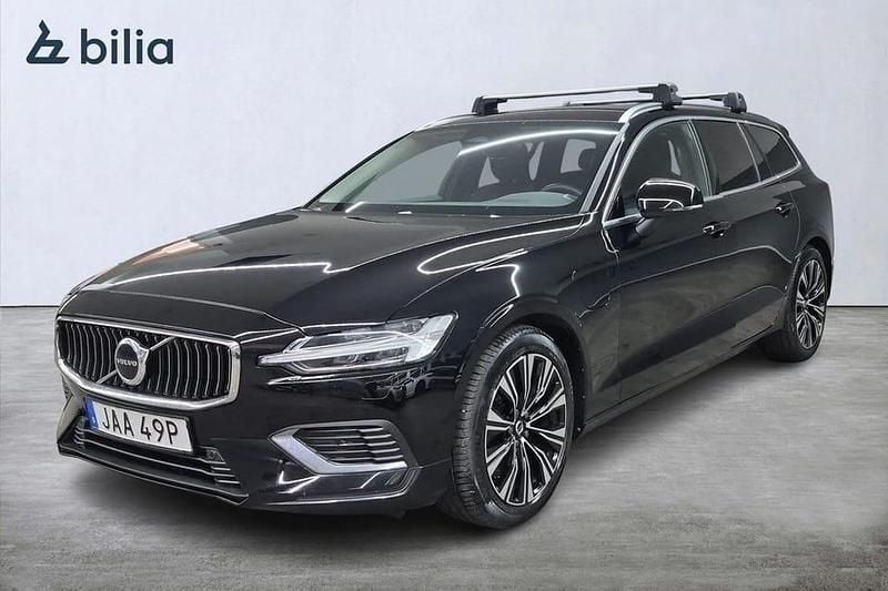 Svart Begagnad 2023 Volvo V60 Core Kombi | 379 000 kr (Marknadspris) - Bild 1/3