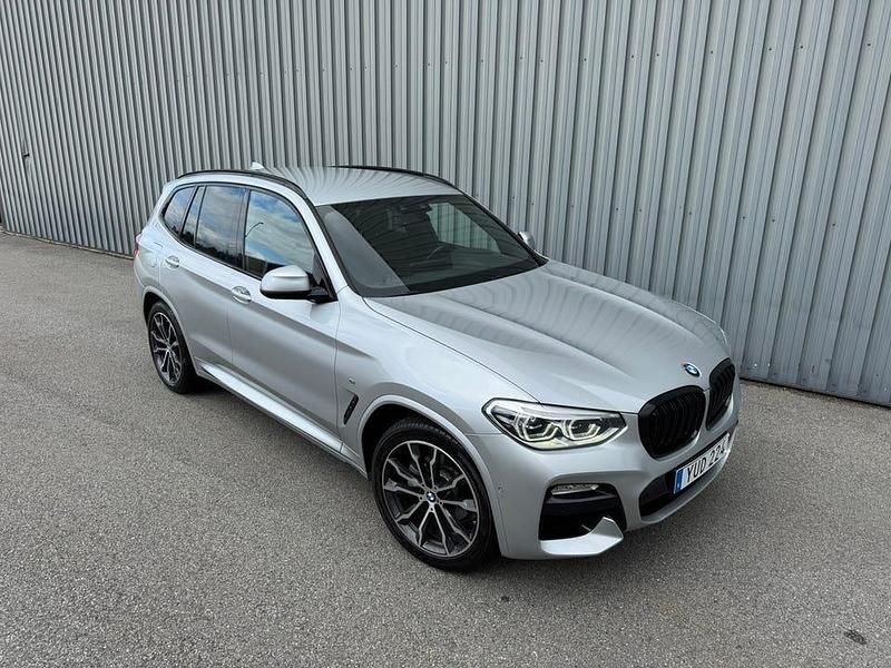 Begagnad 2019 BMW X3 M Sport SUV | 329 900 kr (Bra pris) - Bild 1/4