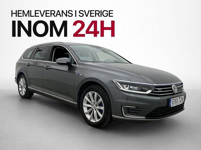 Begagnad VW Passat GTE 218 HK (160 kW) 2017 Mgrå