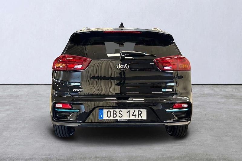 Begagnad Kia e-Niro Advance 152 kW (207 HK) 2020 Svart SUV