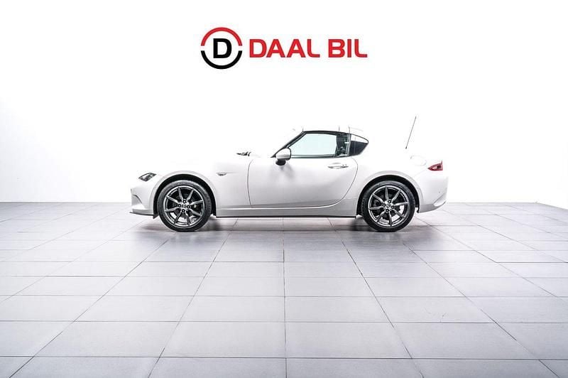 Vit Begagnad 2018 Mazda MX5 Cab | 274 700 kr (Marknadspris) - Bild 1/4