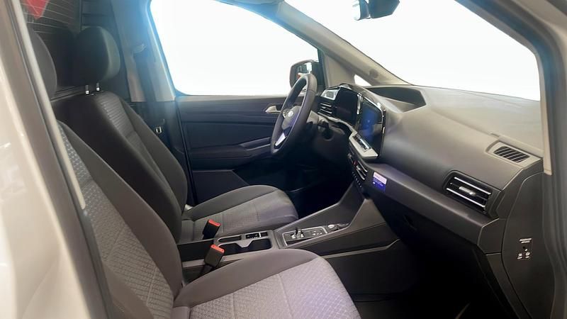 Ny Ford Transit Connect 2026 Vit Minibuss