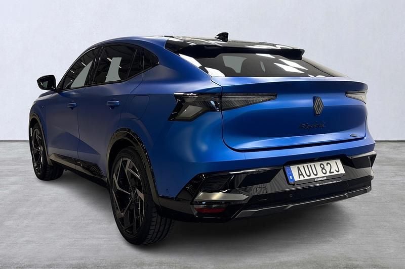 Begagnad Renault Rafale 150 HK (110 kW) 2024 Blå SUV