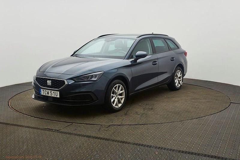Begagnad Seat Leon ST Comfort 111 HK (81 kW) 2023 Grå Kombi