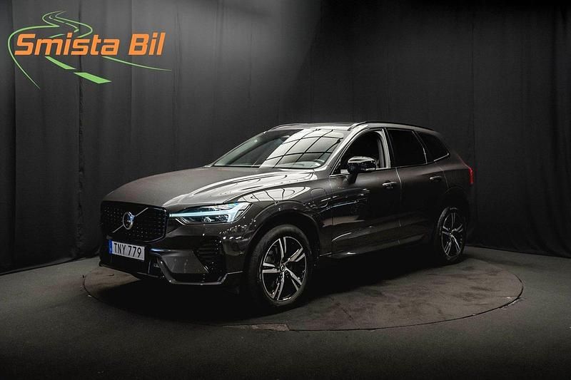 Grå Begagnad 2022 Volvo XC60 R-Design SUV | 444 800 kr (Marknadspris) - Bild 1/3
