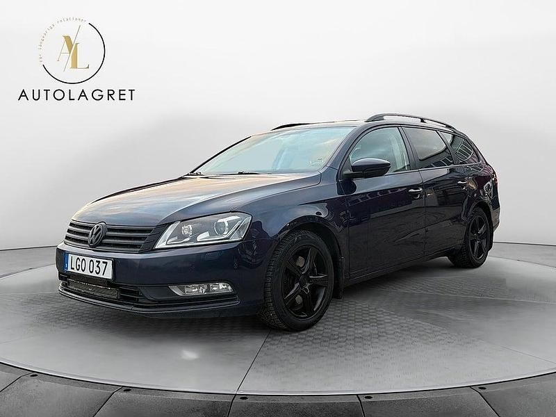Blå Begagnad 2011 VW Passat GT Kombi | 54 900 kr (Dyr) - Bild 1/4