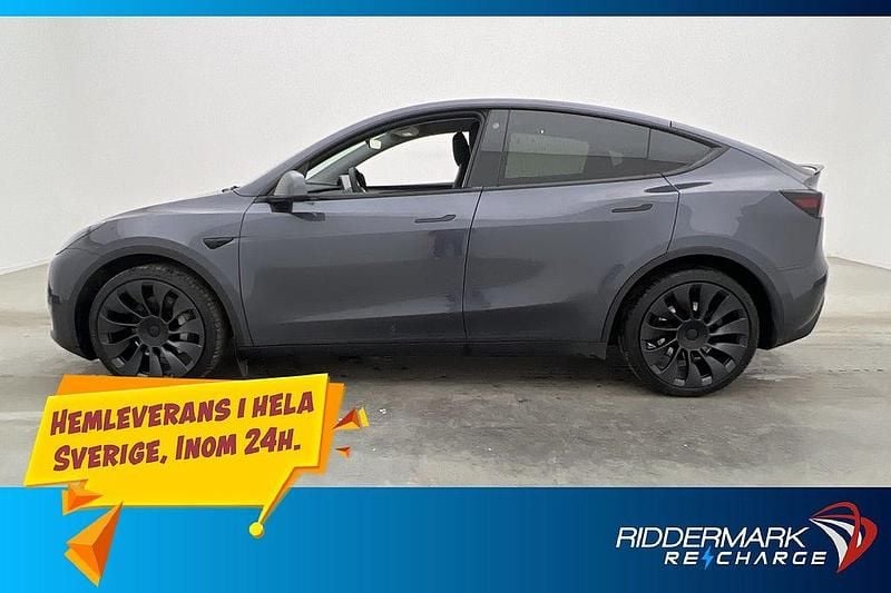 Begagnad Tesla Model Y Long Range AWD 378 kW (514 HK) 2023 Grå SUV