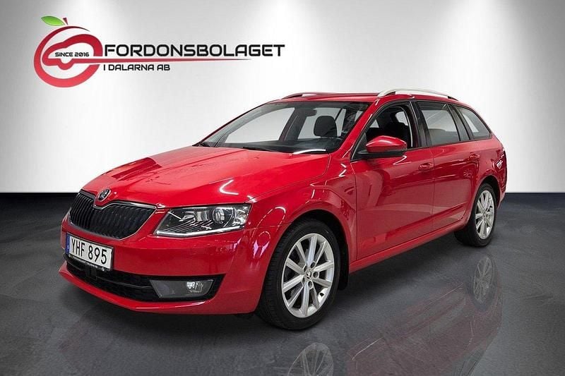 Röd Begagnad 2016 Skoda Octavia Style Kombi | 149 800 kr (Marknadspris) - Bild 1/4