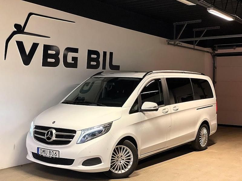 Vit Begagnad 2014 Mercedes V220 Minibuss | 259 000 kr (Superpris) - Bild 1/4