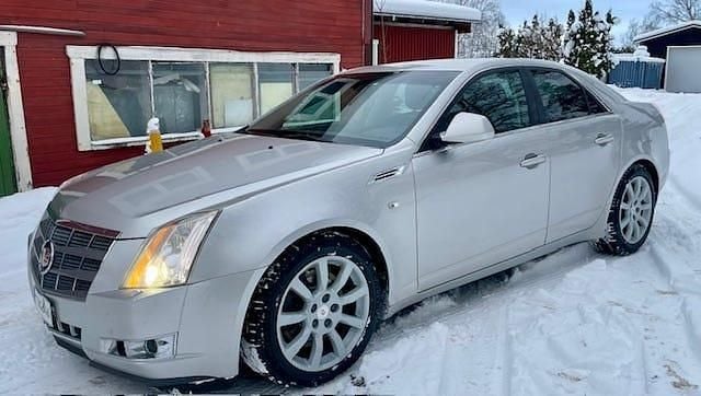 Begagnad Cadillac CTS 311 HK (228 kW) 2008 Silver Sedan