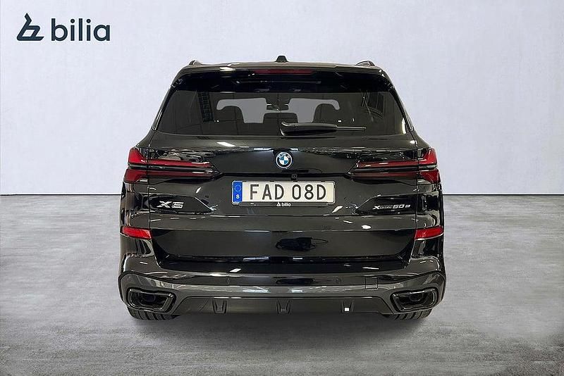 Begagnad BMW X5 Shadowline 2026 Svart SUV