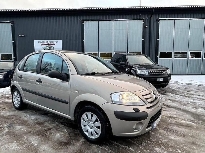 Ljusbrun Begagnad 2007 Citroën C3 Halvkombi | 16 900 kr (Bra pris) - Bild 1/4