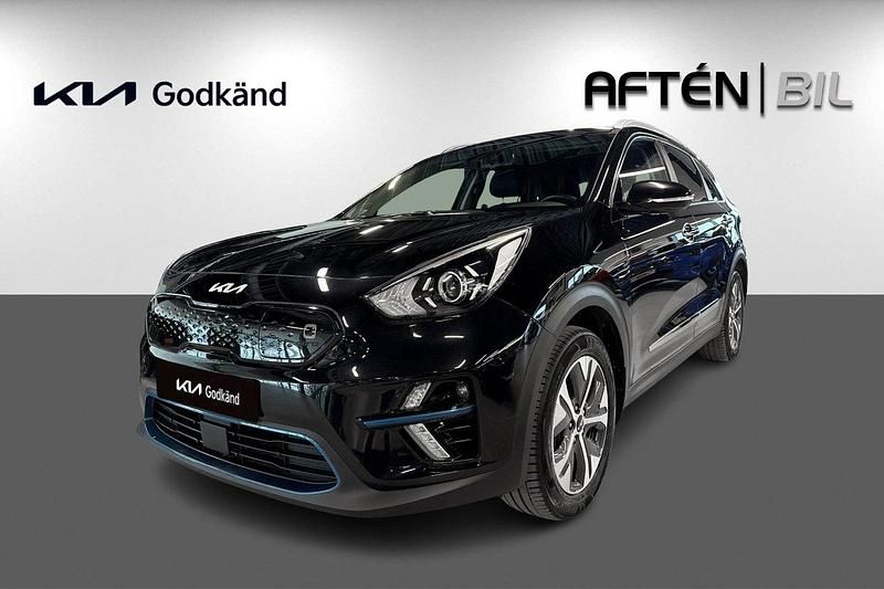 Svart (aurora black pearl metallic) Begagnad 2022 Kia e-Niro 2 SUV | 269 800 kr (Marknadspris) - Bild 1/3
