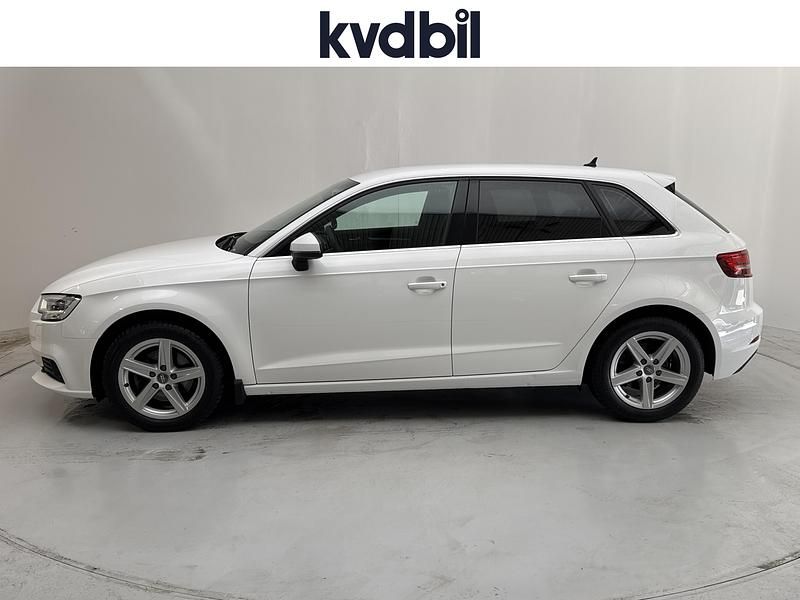 Begagnad Audi A3 Proline 2020 Vit